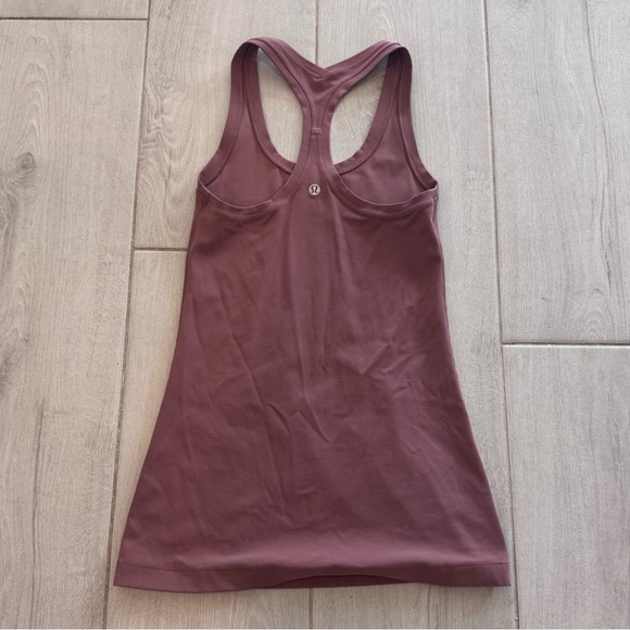 Lululemon size 2 Women's Sleeveless Tank Top - Mauve - Picture 4 of 6